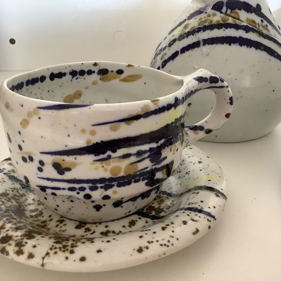 Handmade Japanese Tea Set - Picture 2 of 3